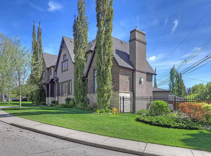 14 Rosetree Road NW, Calgary, T2K 1M6 | Image 3