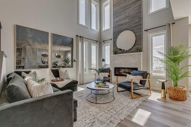 55 Bridgeport Circle