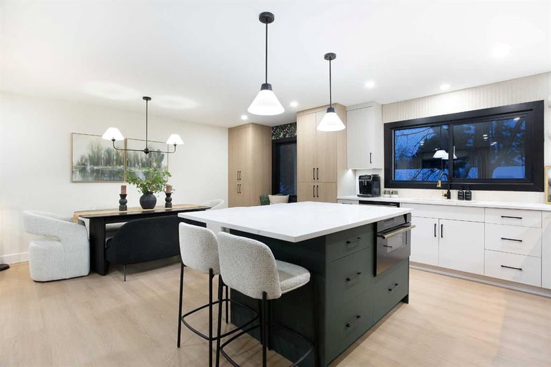 2416 Palliser Drive SW, Calgary, T2V3S7 | Image 3