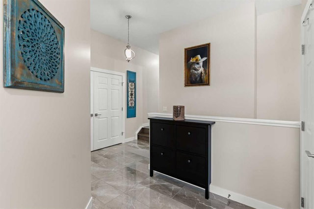 18 Drake Landing Street