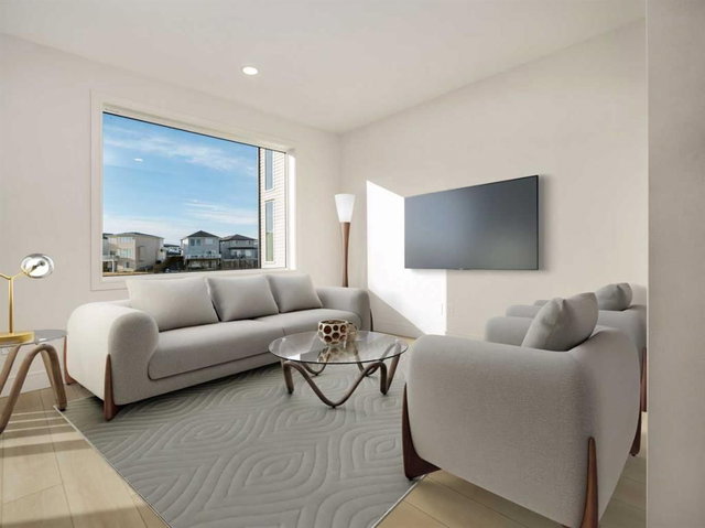 224 Blackwolf Place N