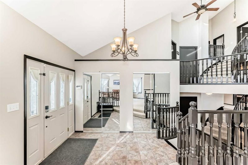 5 Chinook Crescent, Beiseker, t0m0g0 | Image 3