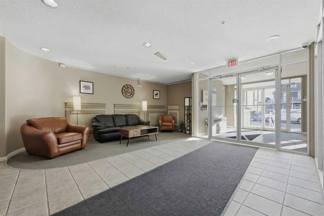 207 - 1026 12 Avenue SW