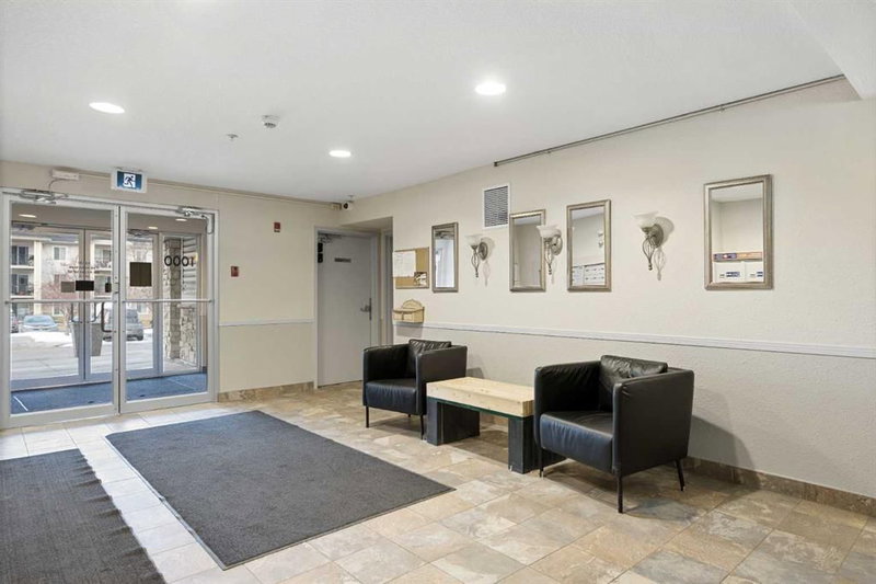 1118 - 2371 Eversyde Avenue SW, Calgary, T2Y 5B7 | Image 3