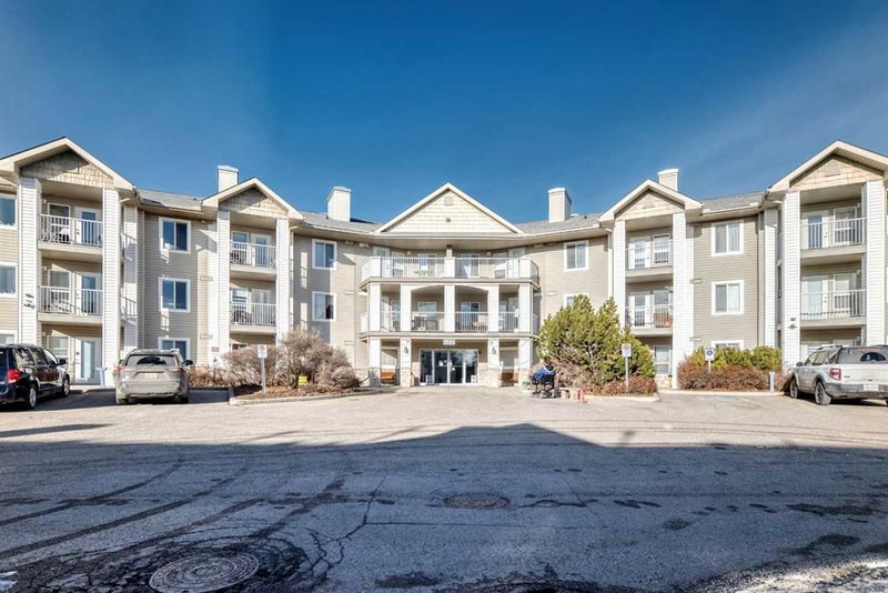 3129 - 6818 Pinecliff Grove NE, Calgary, T1Y 7L2 | Image 2