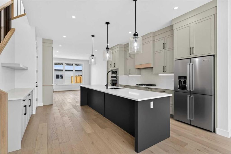 1137 41 Street SW, Calgary, T3C 1X5 | Image 2