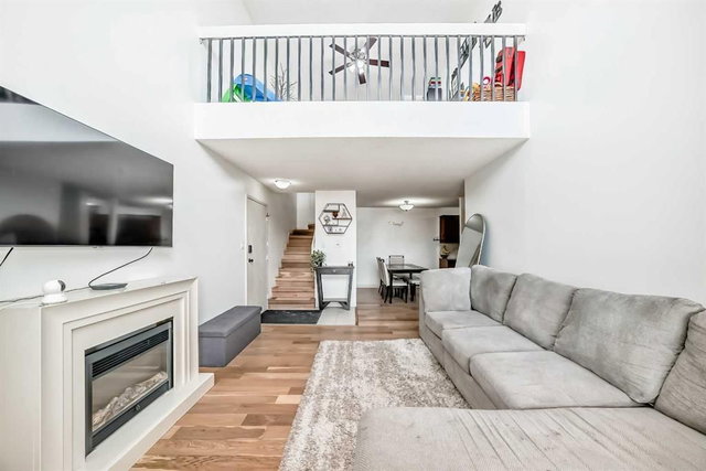 633 - 6400 Coach Hill Road SW