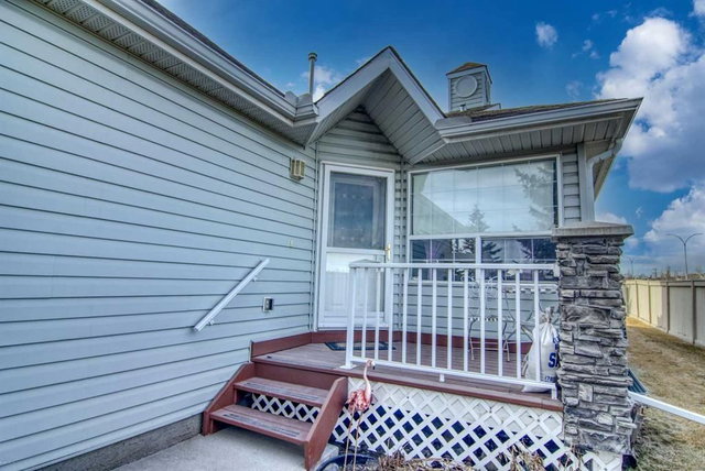 28 - 1008 Woodside Way NW