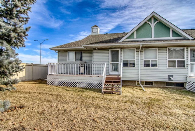 28 - 1008 Woodside Way NW