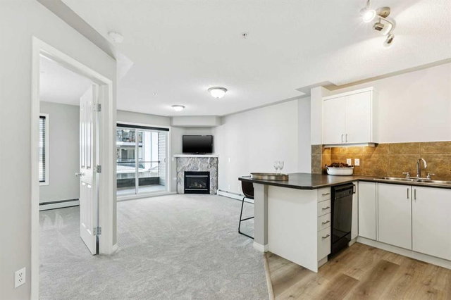 209 - 369 Rocky Vista Park NW