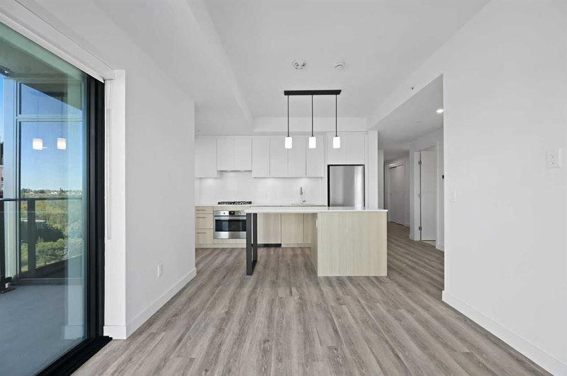 1102 - 730 2 Avenue SW, Calgary, T2P 1R8 | Image 2