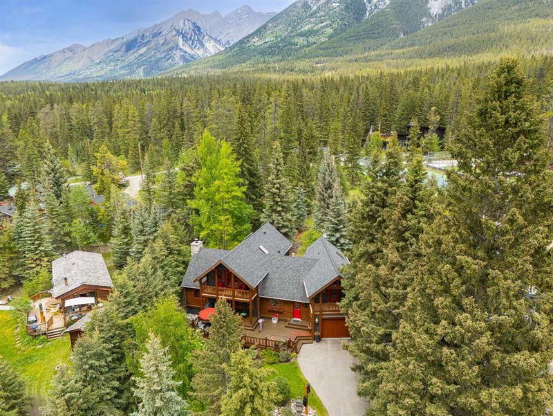216 Bow River Drive
