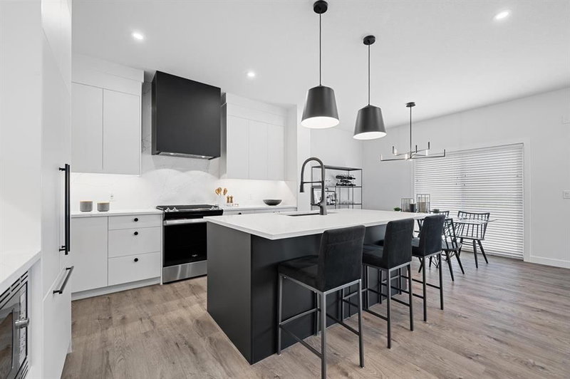 154 Prince Crescent, Rural Rocky View County, T1X 3H8 | Image 2