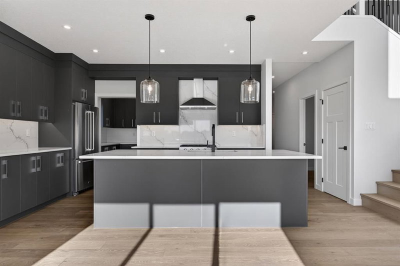 709 Dawson Common, Chestermere, T1X 1Z7 | Image 2