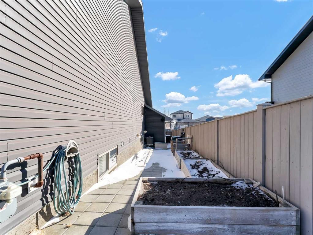 Listing Image 39