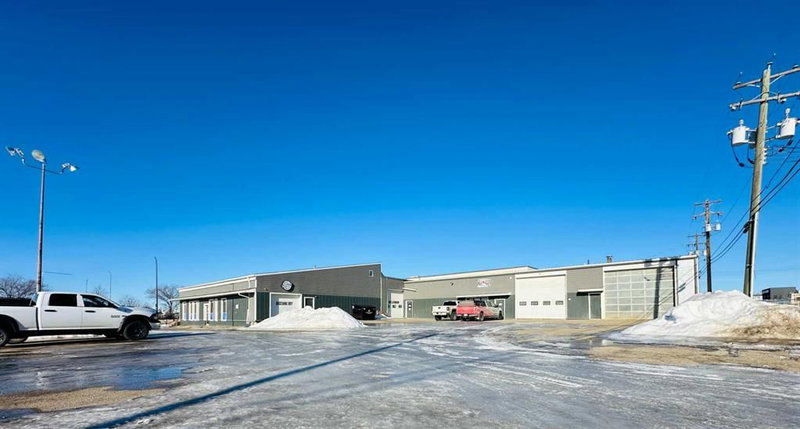 12615 100 Street, Grande Prairie, T8V 4H2 | Image 2