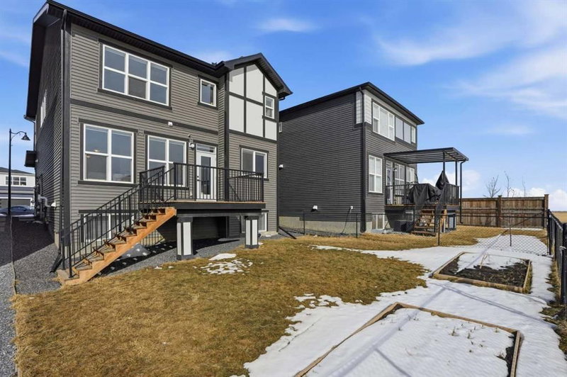 111 Homestead Close NE, Calgary, T3J 2H2 | Image 2