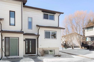 11 - 73 Glenbrook Crescent