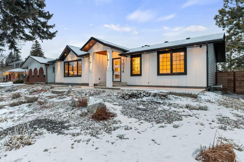 1024 lake christina Way SE, Calgary, T2J 2R3 | Image 3