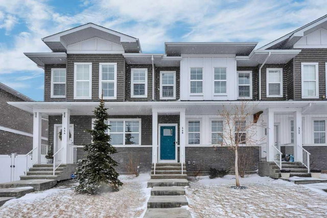 448 West Lakeview Drive