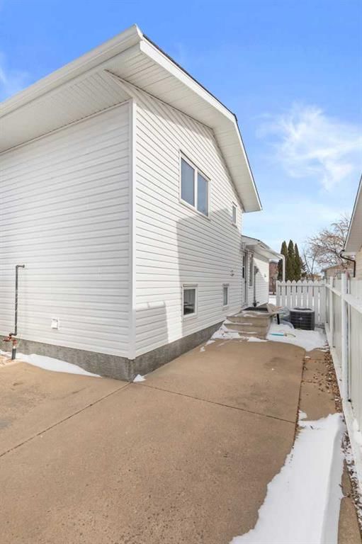 Listing Image 33