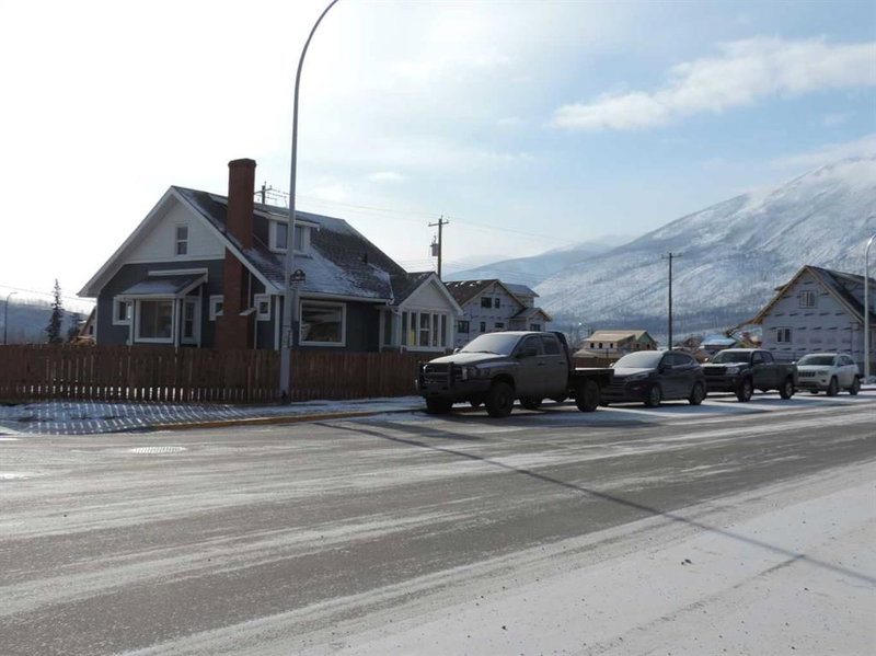 701 Geikie Street, Jasper — listing photo 2