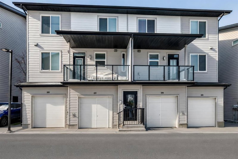 A unit for sale at 225 Redstone Walk NE