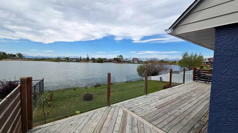 11 Mountain Vista Drive