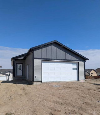 98 Sunwood Crescent SW