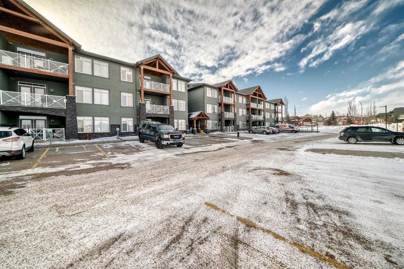107 - 1005A Westmount Drive, Strathmore, T1P 0C3 | Image 2