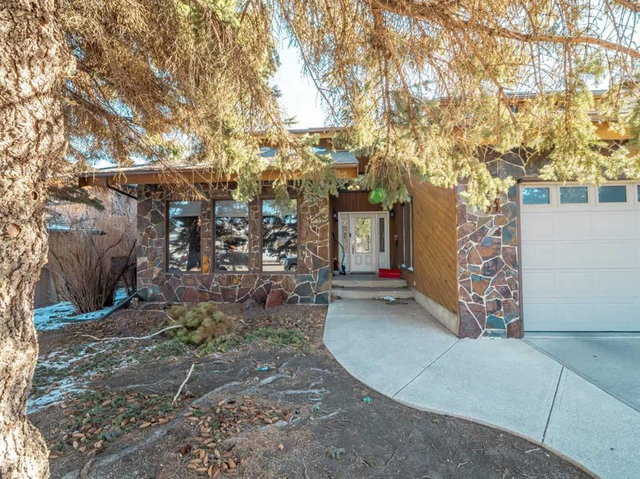 51 Tudor Boulevard S