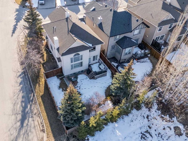 2 Wentworth Crescent SW