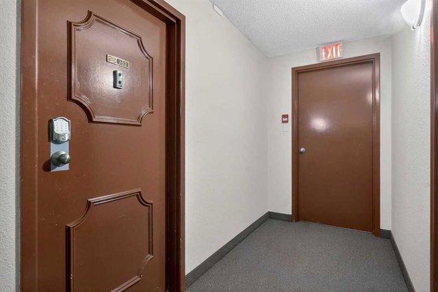 202 - 1011 12 Avenue SW