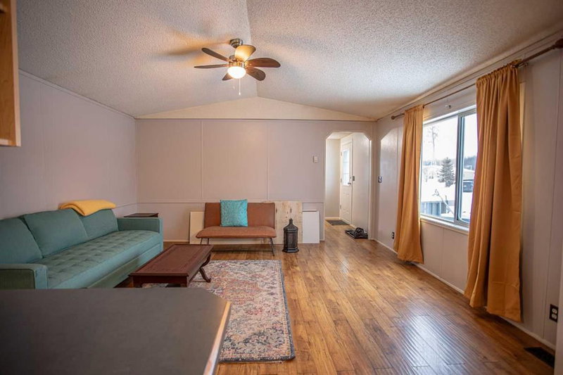 15 Dewberry Road