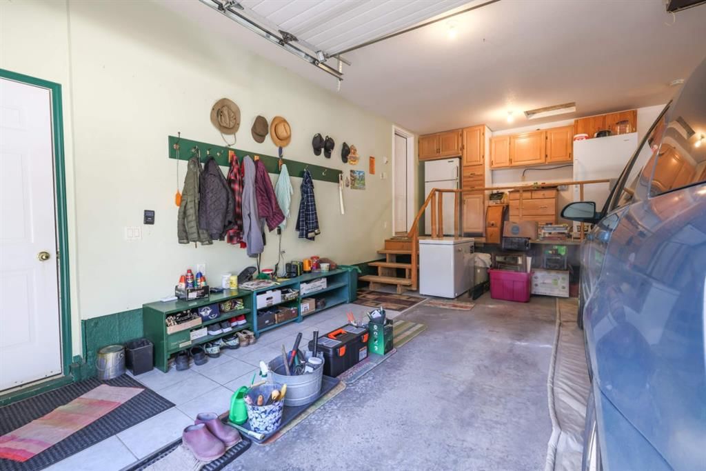 Listing Image 16