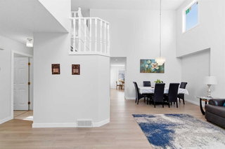 39 Arbour Ridge Mews NW