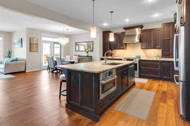 132 Auburn Sound Manor SE