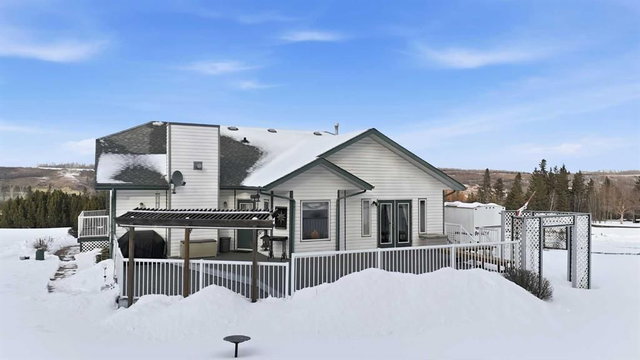 27 - 26110 Highway 11