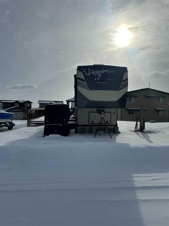 5053 - 25054 South Pine Lake Road