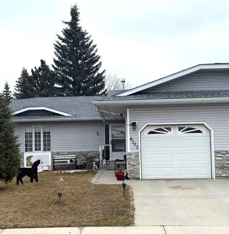 4102 Silverpark Estates Close, Olds, Alberta