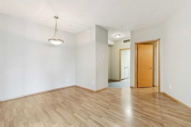 1207 - 151 Country Village Road NE