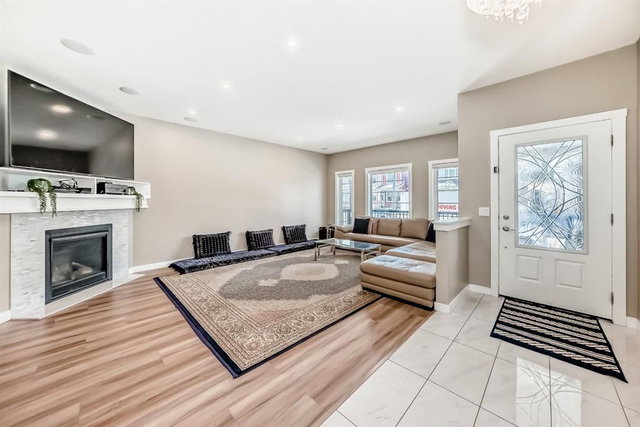 36 Red Embers Row NE