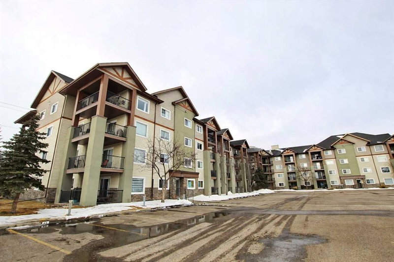 1301 - 12A Ironside Street, Red Deer, T4R 3R6 | Image 2