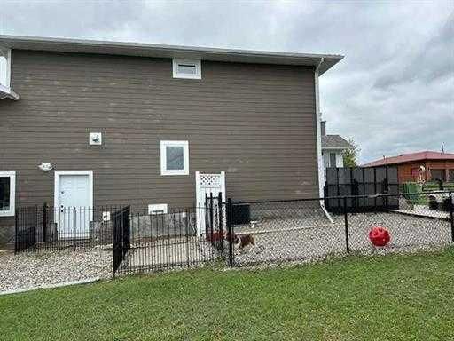 623 2nd Street E, Cardston, T0K 0K0 | Image 2