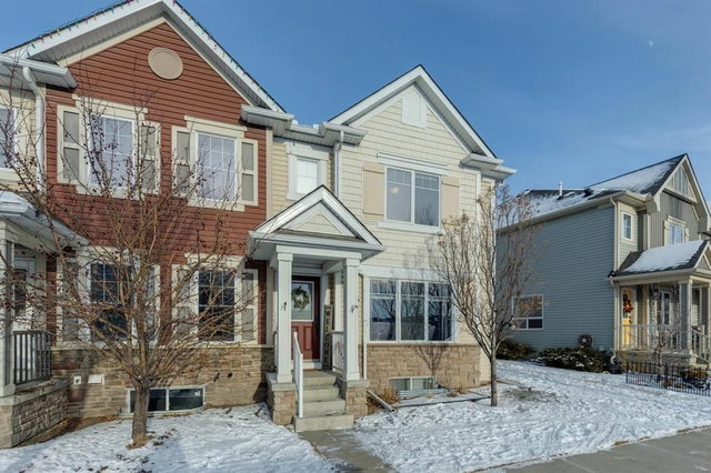 996 Windsong Drive SW