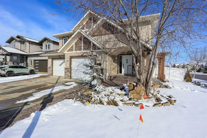 1 Ralston Place, Sylvan Lake, Alberta