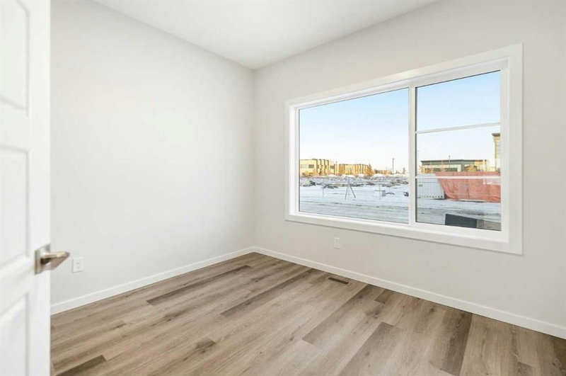 149 Lincoln Crescent, Rural Red Deer County, T4E3E5 | Image 3