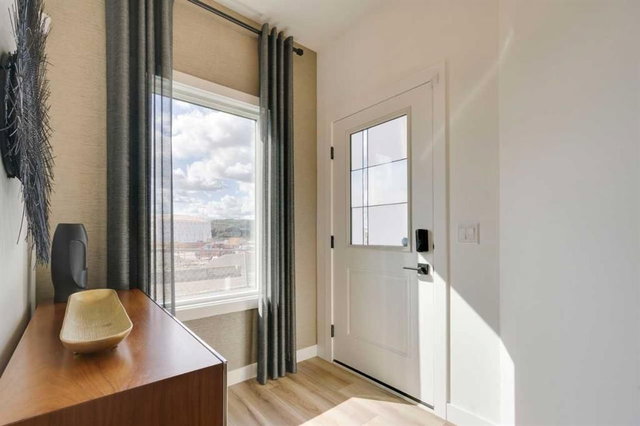 87 Creekstone Common SW