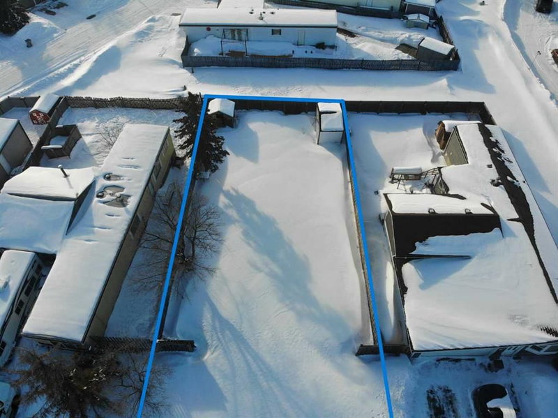 12210 Crystal Ridge Road, Grande Prairie, T8V 6B2 | Image 2