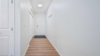 2209 - 33 Carringham Gate NW